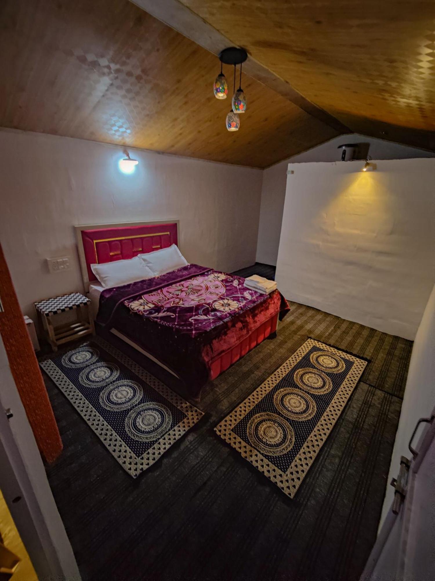 Pandora Riverside Cafe & Stay Kasol Exterior foto
